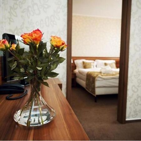 Wellness Hotel Spark Малацки Екстер'єр фото