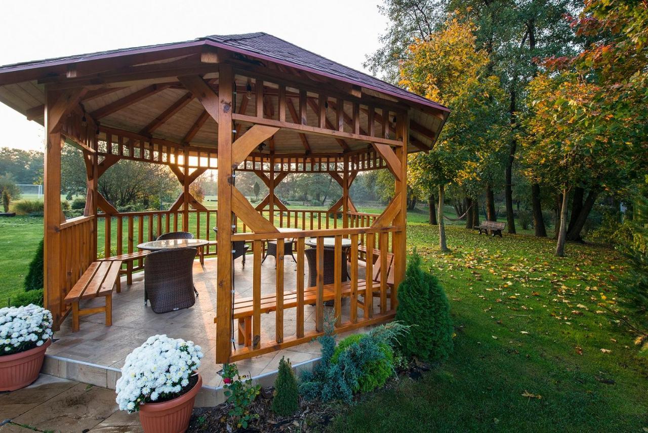 Wellness Hotel Spark Малацки Екстер'єр фото
